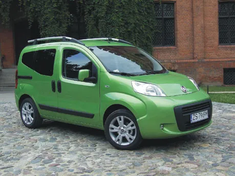 AutoCentrum_01.jpg